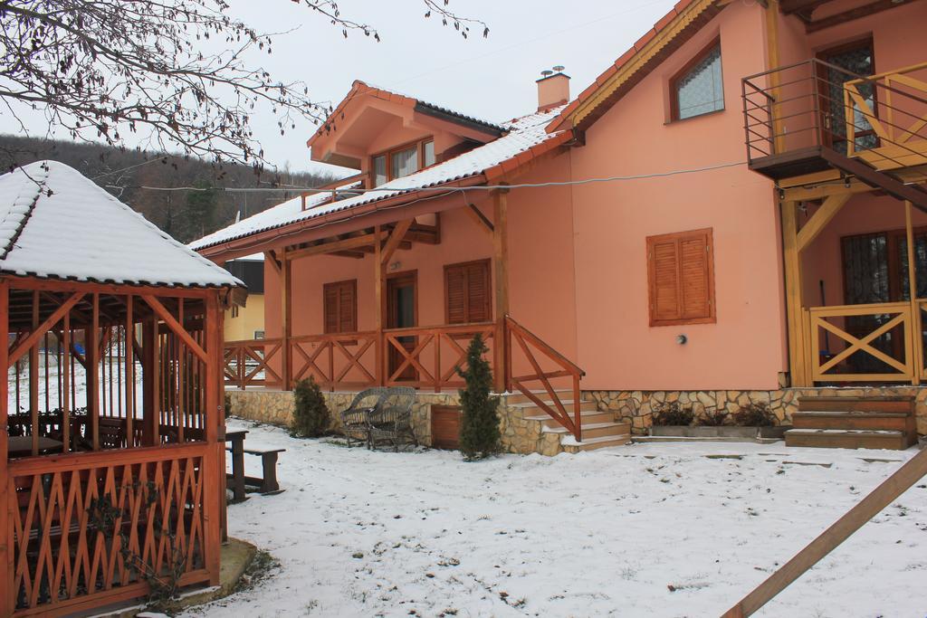 Apartmany u Janka Vinné Jazero Extérieur photo